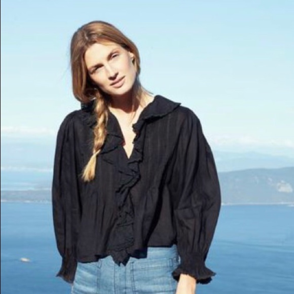 Doen River Top - Black
